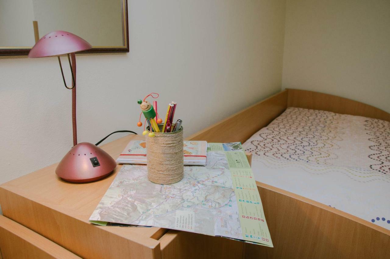 Rooms Pri Lovrizu كوباريد المظهر الخارجي الصورة